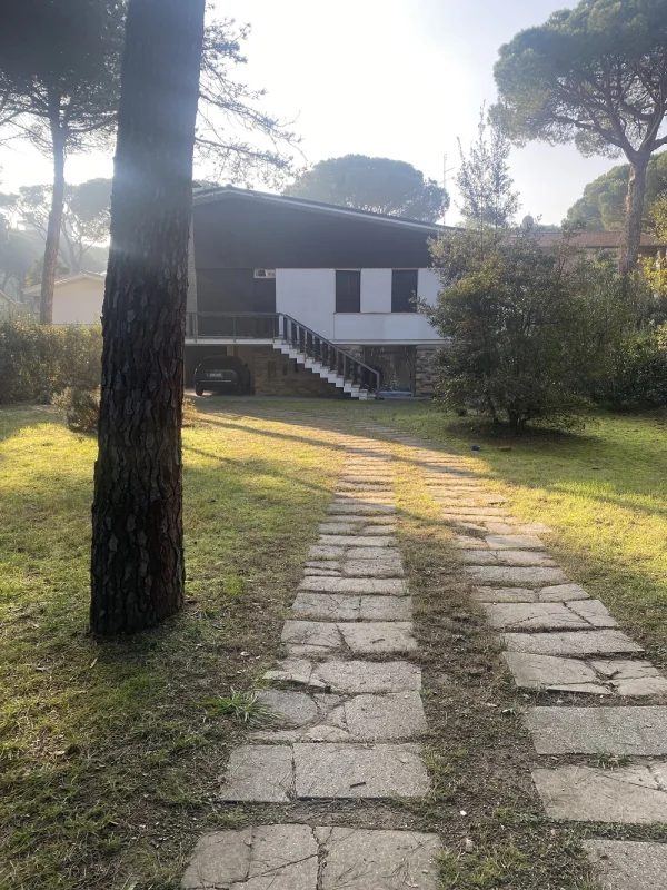 A34 - Villa singola con grande giardino a Marina Romea - 